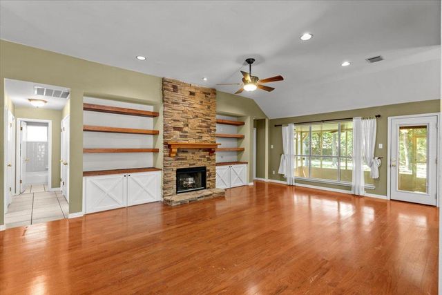 10000 Brantley BND, Austin, TX 78748