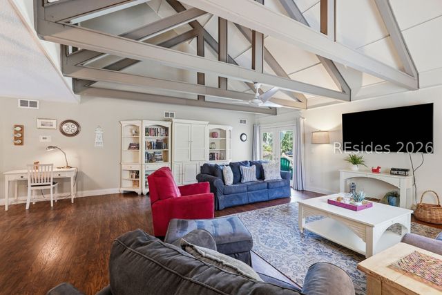 45 Queens Folly Rd Apt 760, Hilton Head Island, SC 29928