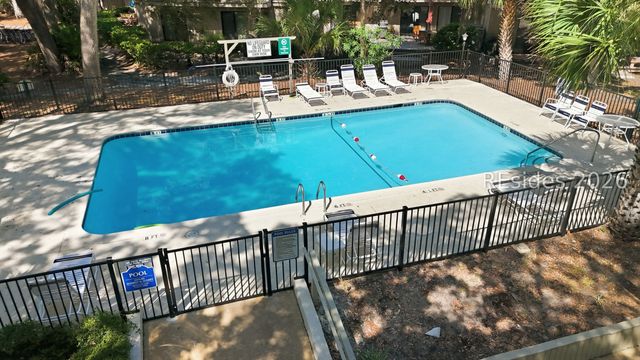 45 Queens Folly Rd Apt 760, Hilton Head Island, SC 29928