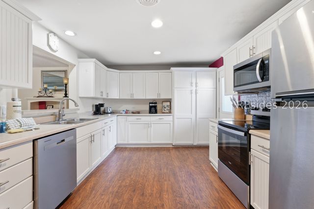 45 Queens Folly Rd Apt 760, Hilton Head Island, SC 29928