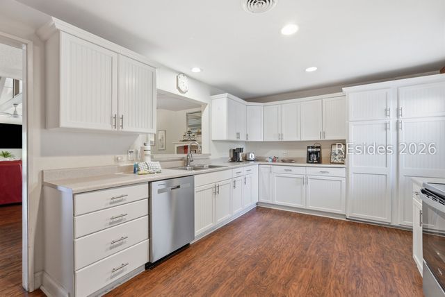 45 Queens Folly Rd Apt 760, Hilton Head Island, SC 29928