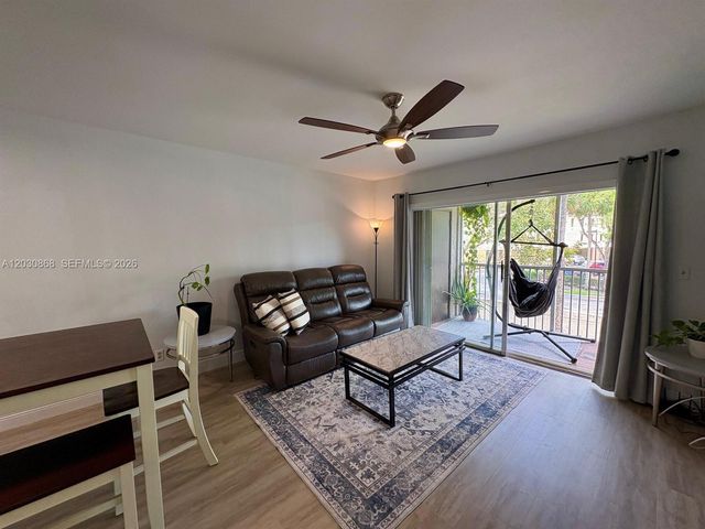 8750 Royal Palm Blvd 208-3, Coral Springs, FL 33065