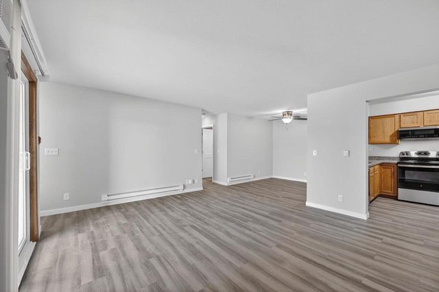 1501 Whispering Pines Way, Fitchburg, WI 53713