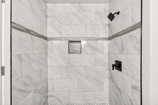 1501 Whispering Pines Way, Fitchburg, WI 53713