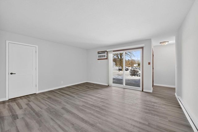 1501 Whispering Pines Way, Fitchburg, WI 53713