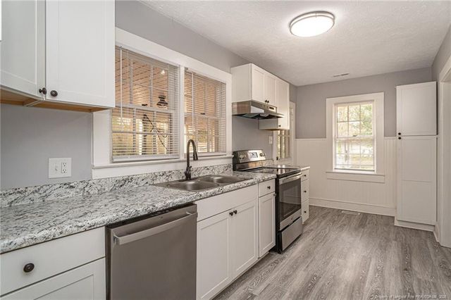 105 N Elm Street, Maxton, NC 28364