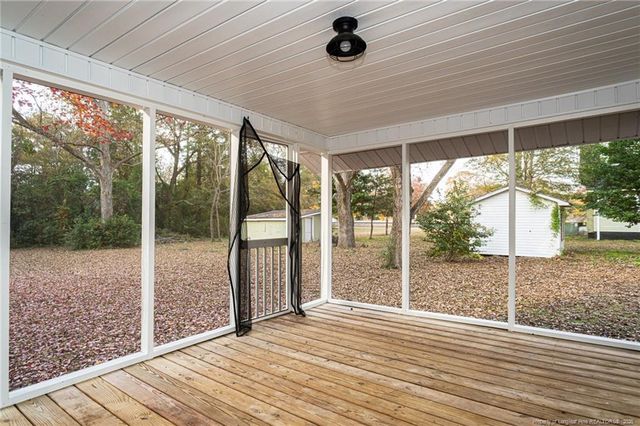 105 N Elm Street, Maxton, NC 28364