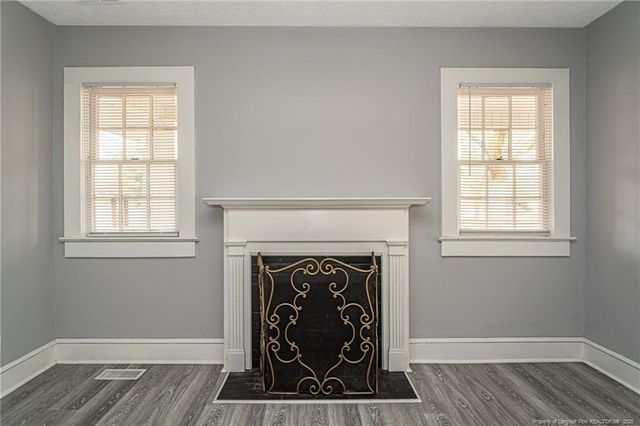 105 N Elm Street, Maxton, NC 28364