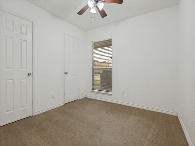3006 Post Oak Drive, Euless, TX 76039