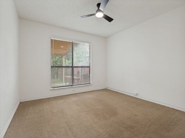 3006 Post Oak Drive, Euless, TX 76039