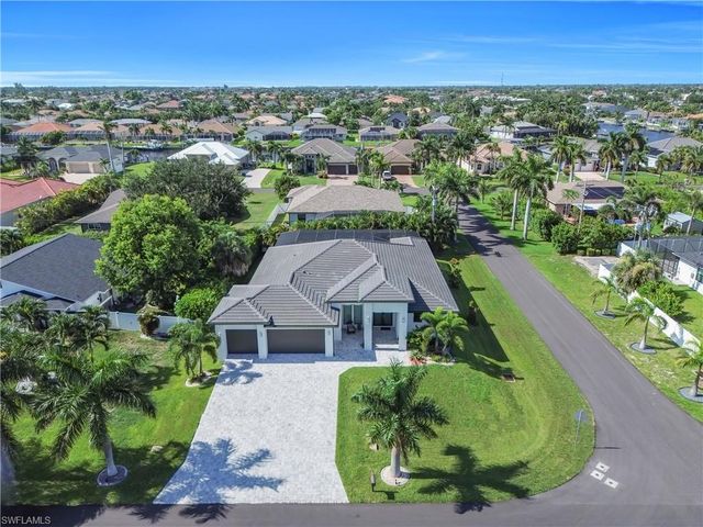 1735 SW 51st TER, Cape Coral, FL 33914