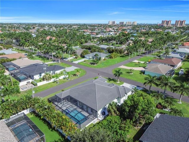 1735 SW 51st TER, Cape Coral, FL 33914