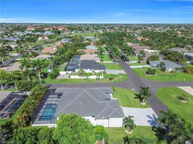 1735 SW 51st TER, Cape Coral, FL 33914