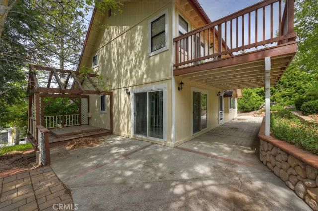 1078 Sandalwood, Lake Arrowhead, CA 92352