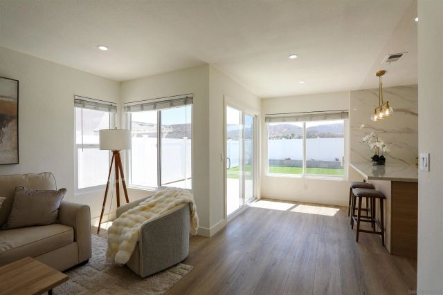 11359 Polaris Dr, San Diego, CA 92126