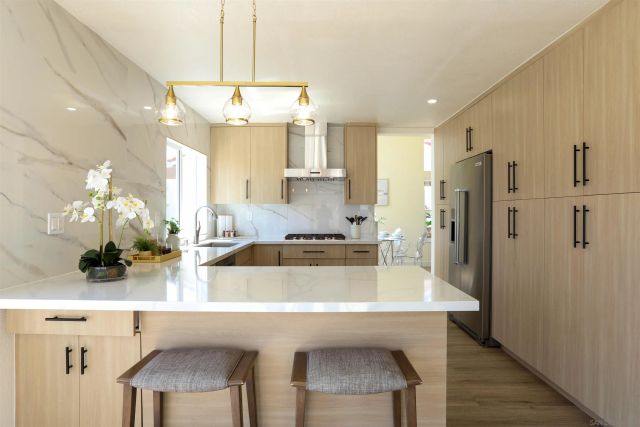 11359 Polaris Dr, San Diego, CA 92126