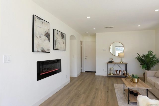 11359 Polaris Dr, San Diego, CA 92126