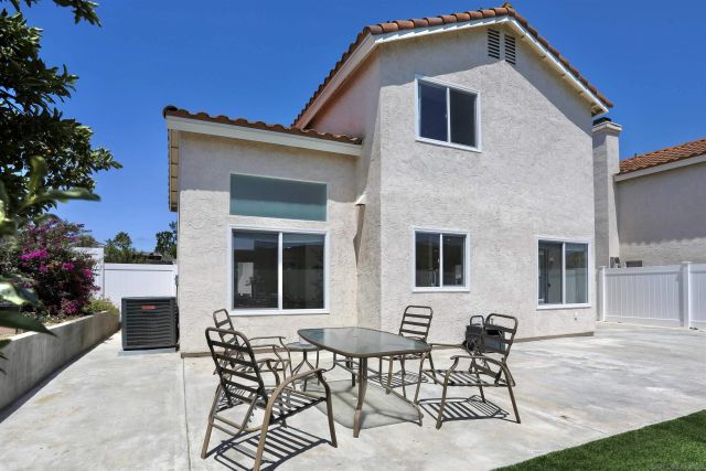 11359 Polaris Dr, San Diego, CA 92126