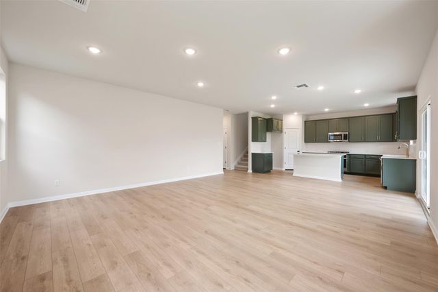 1832 Fannie RD, Georgetown, TX 78633