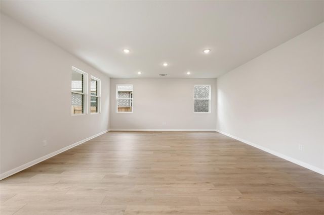 1832 Fannie RD, Georgetown, TX 78633