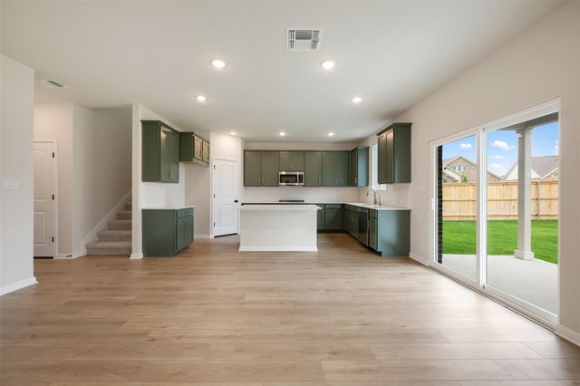 1832 Fannie RD, Georgetown, TX 78633