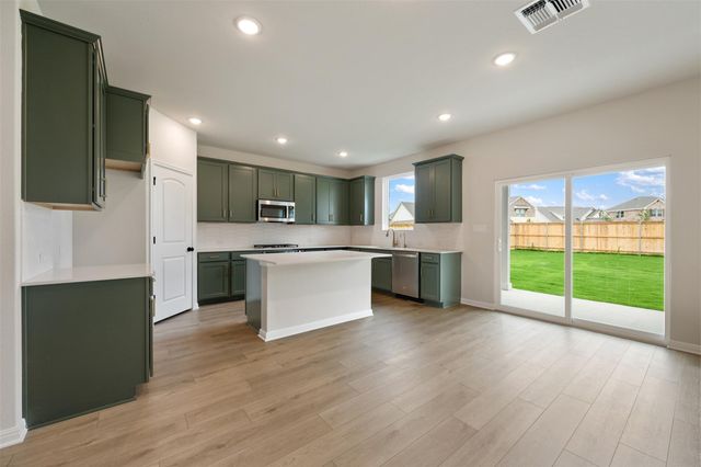 1832 Fannie RD, Georgetown, TX 78633