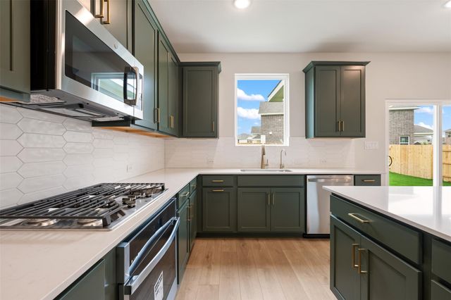 1832 Fannie RD, Georgetown, TX 78633