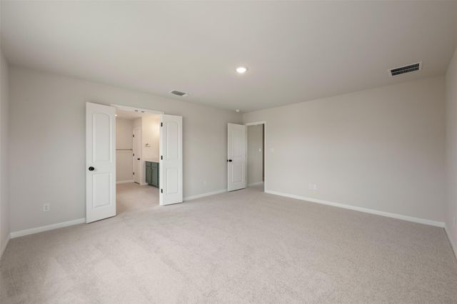 1832 Fannie RD, Georgetown, TX 78633