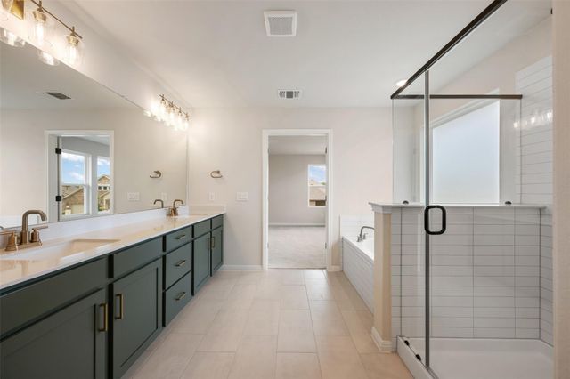 1832 Fannie RD, Georgetown, TX 78633