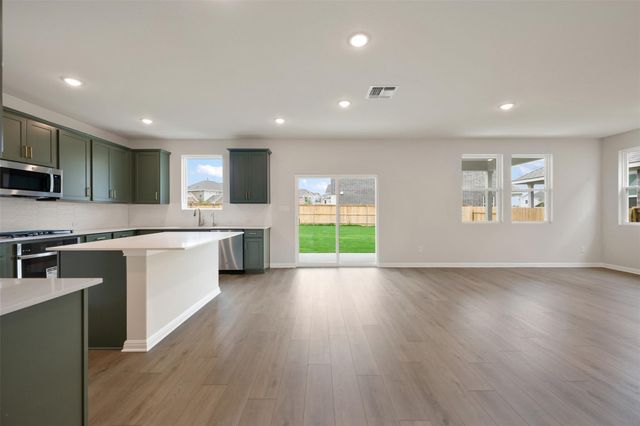 1832 Fannie RD, Georgetown, TX 78633