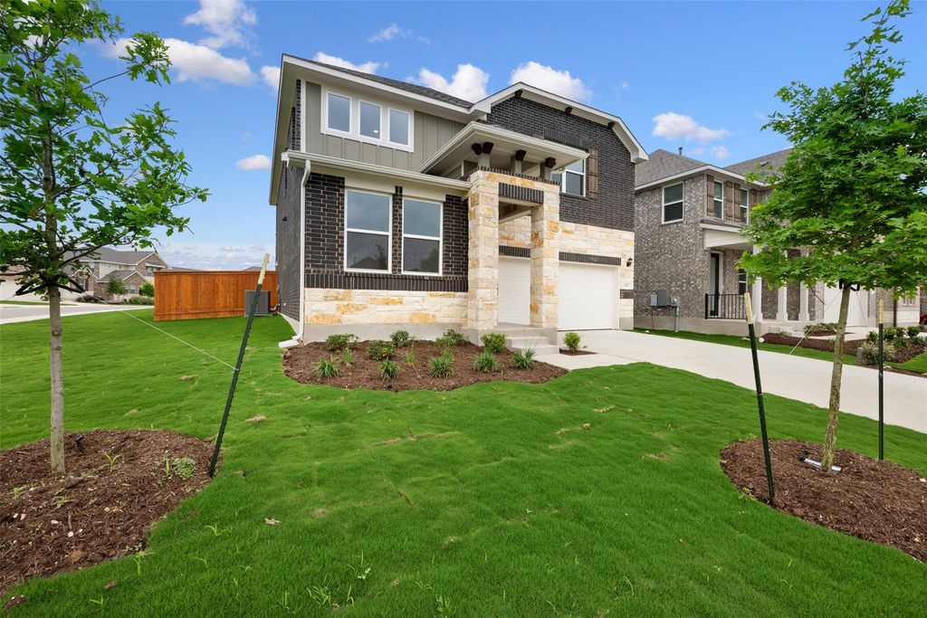 1832 Fannie RD, Georgetown, TX 78633