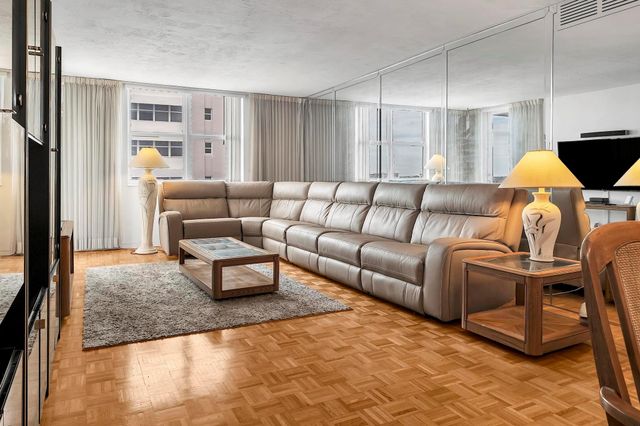 4250 Galt Ocean Dr 8A, Fort Lauderdale, FL 33308