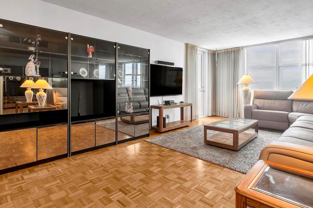 4250 Galt Ocean Dr 8A, Fort Lauderdale, FL 33308