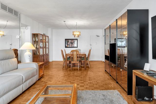 4250 Galt Ocean Dr 8A, Fort Lauderdale, FL 33308