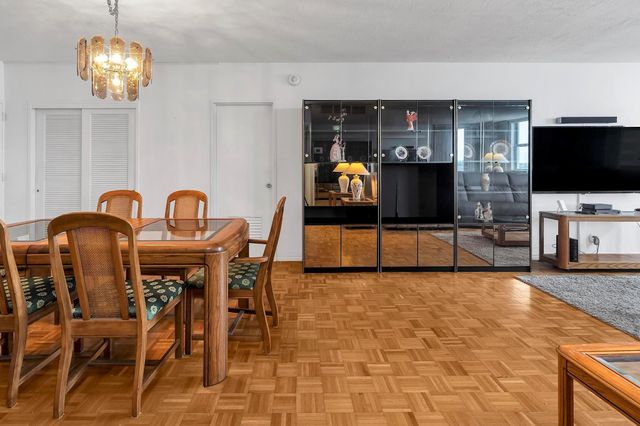 4250 Galt Ocean Dr 8A, Fort Lauderdale, FL 33308