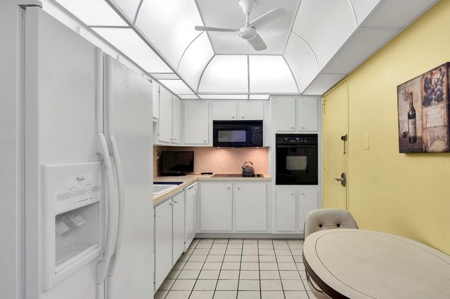 4250 Galt Ocean Dr 8A, Fort Lauderdale, FL 33308