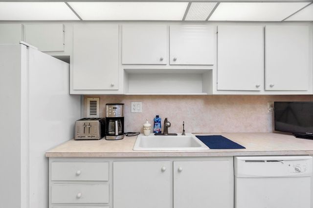 4250 Galt Ocean Dr 8A, Fort Lauderdale, FL 33308