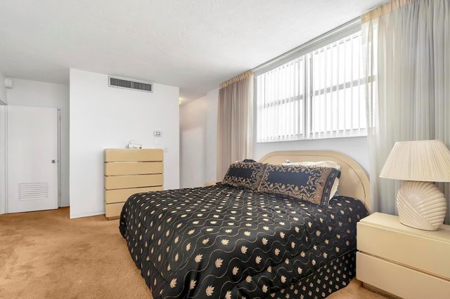 4250 Galt Ocean Dr 8A, Fort Lauderdale, FL 33308