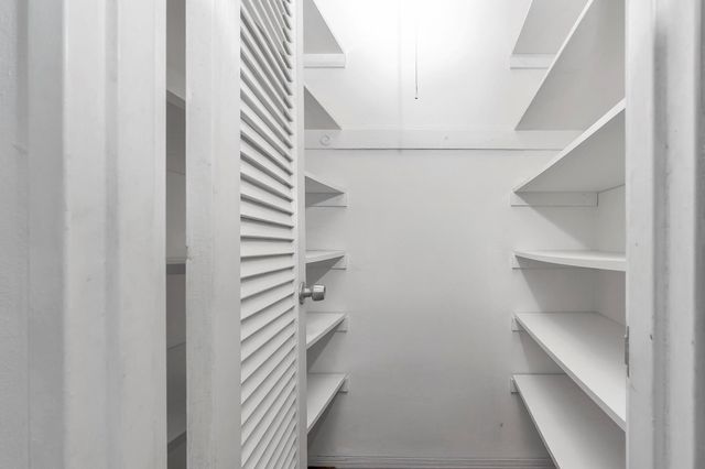 4250 Galt Ocean Dr 8A, Fort Lauderdale, FL 33308