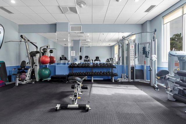 4250 Galt Ocean Dr 8A, Fort Lauderdale, FL 33308