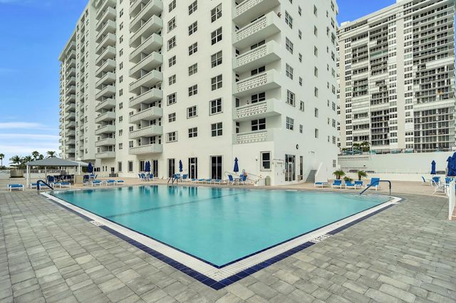 4250 Galt Ocean Dr 8A, Fort Lauderdale, FL 33308