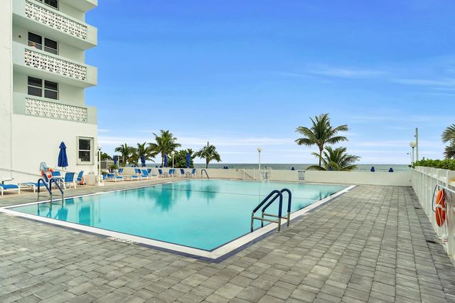 4250 Galt Ocean Dr 8A, Fort Lauderdale, FL 33308