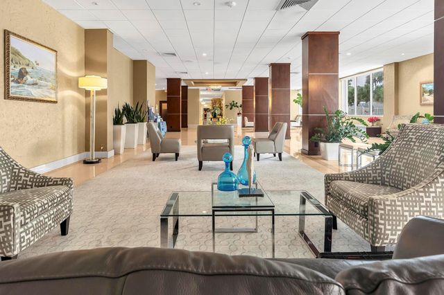 4250 Galt Ocean Dr 8A, Fort Lauderdale, FL 33308