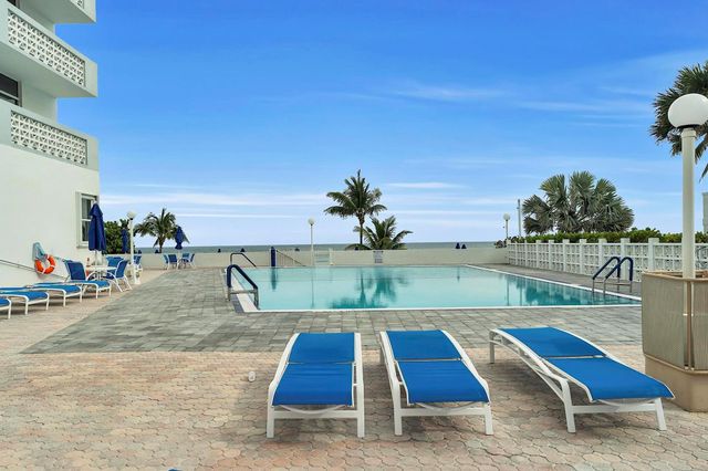 4250 Galt Ocean Dr 8A, Fort Lauderdale, FL 33308