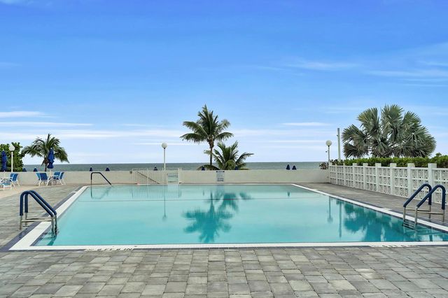 4250 Galt Ocean Dr 8A, Fort Lauderdale, FL 33308