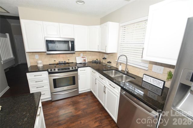 605 Mountainwater Drive, Charlotte, NC 28262