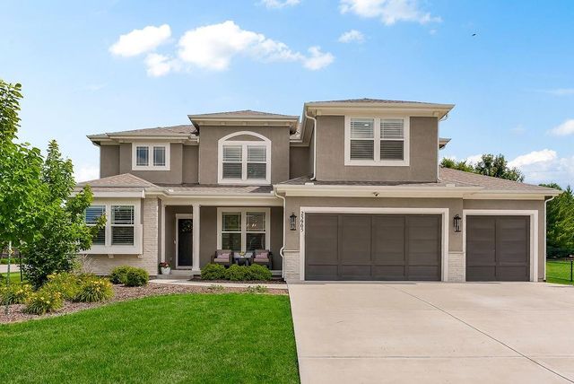 23905 W 70th Terrace, Shawnee, KS 66226
