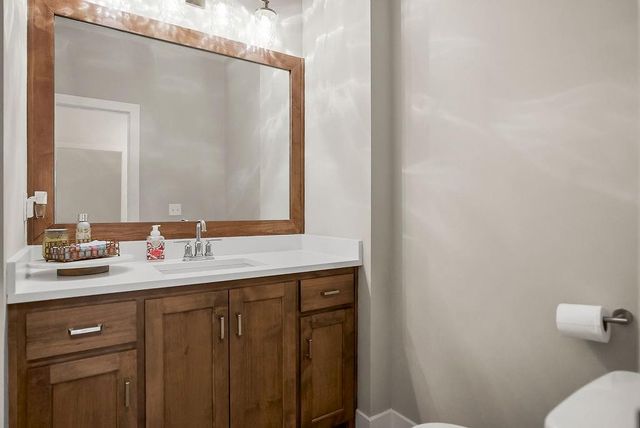 23905 W 70th Terrace, Shawnee, KS 66226