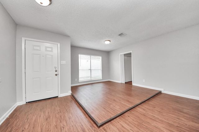 16714 Britford, Houston, TX 77084