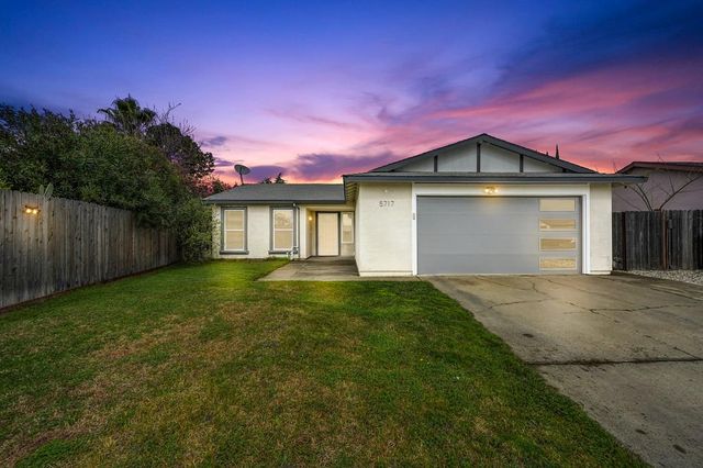 5717 Mount Hood Ct, Sacramento, CA 95842